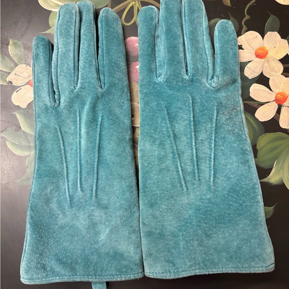 Aqua Suede Gloves